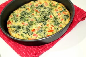 Omelete de Espinafre e Queijo Low Carb