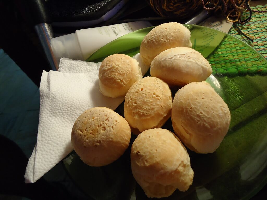 Pãozinho de Queijo Low Carb: Você Sabia que é Possível Fazer no Microondas?