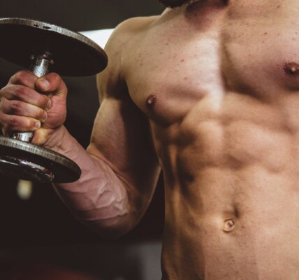 Parece impossível, mas esse ajuste na dieta evita a perda de massa muscular